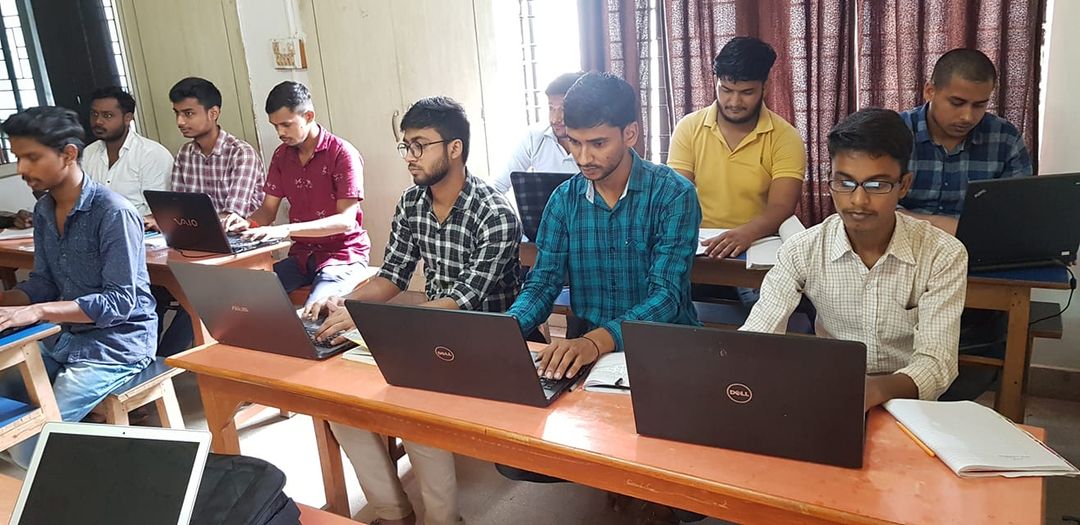 Students attending a classroom training session at CSDT Center in Patna, learning software development.
